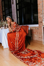 Load image into Gallery viewer, Amber flame